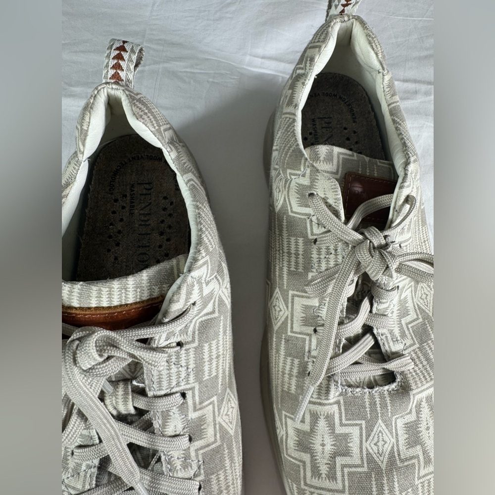 Pendleton Harding Feather Patterned Sneakers Wome… - image 3